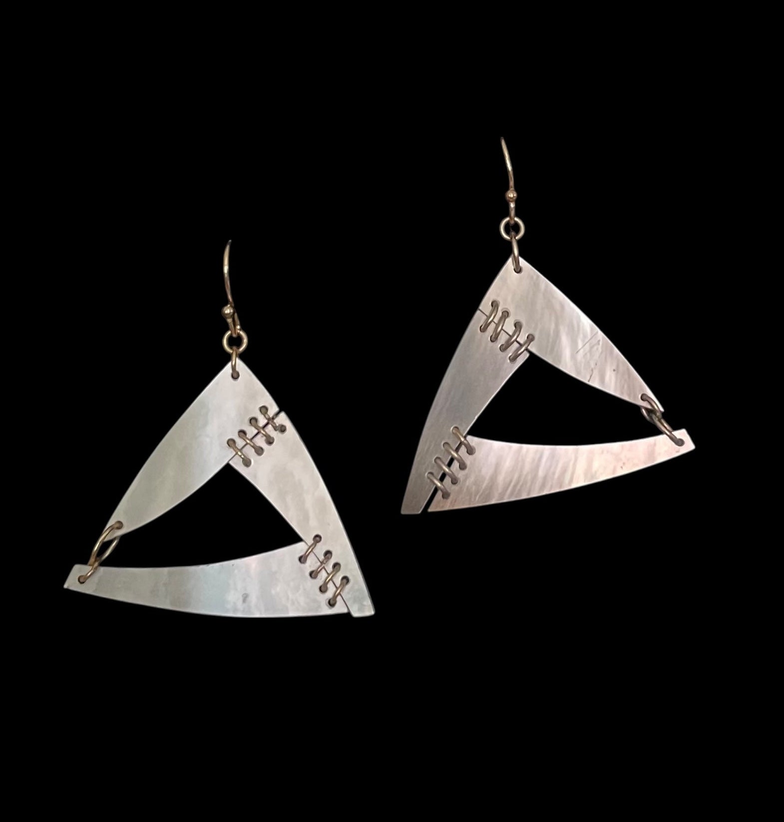 E3