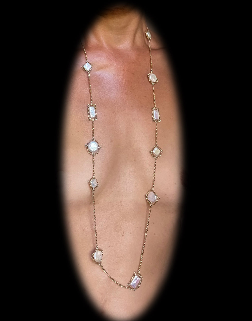 Pearl Station Neck