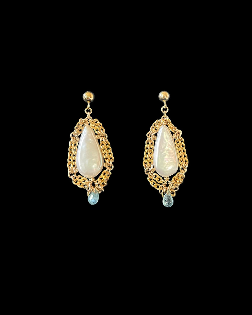 Teardrop Coin Pearl Earring with Aquamarine