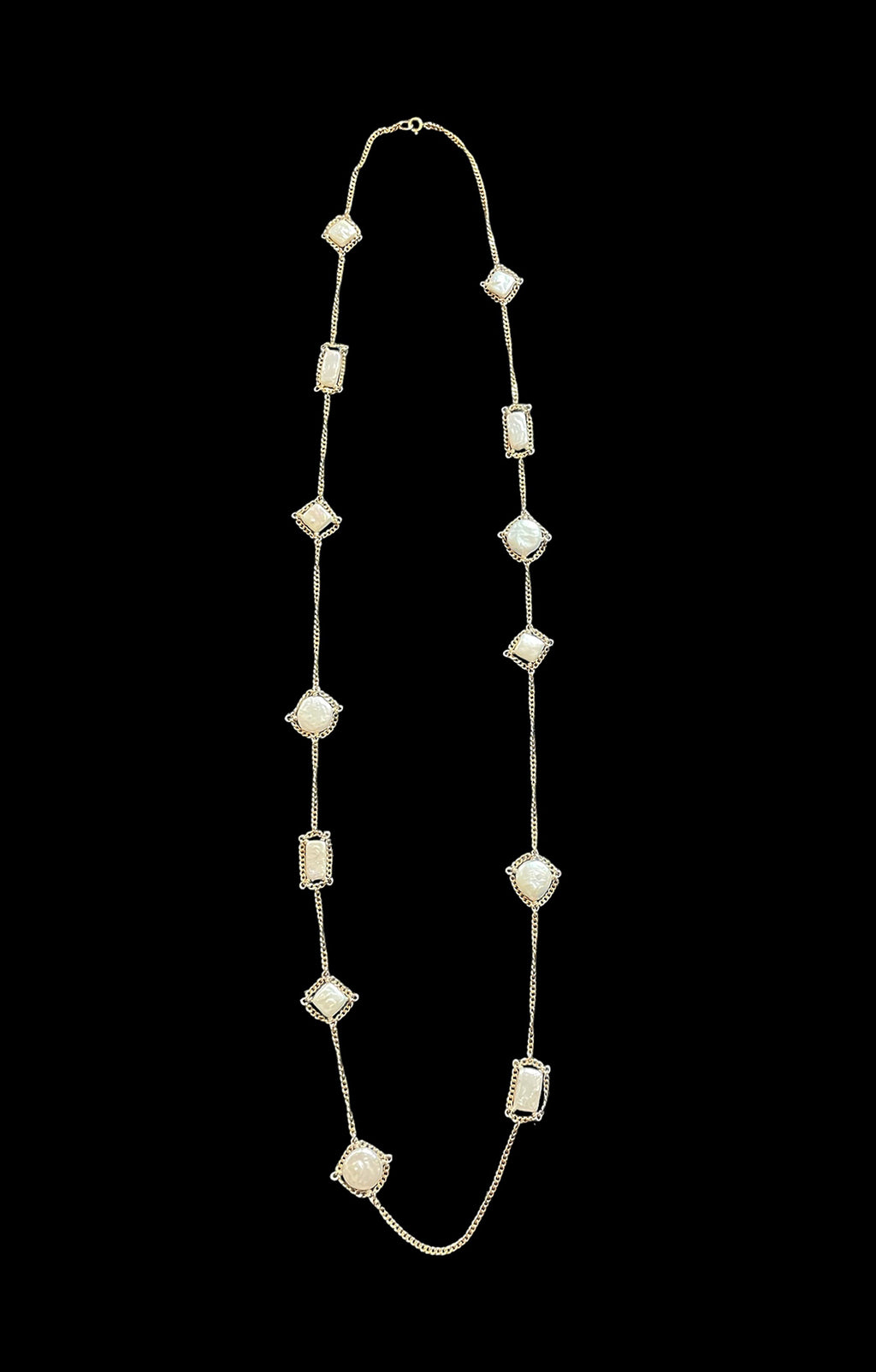 Pearl Station Neck