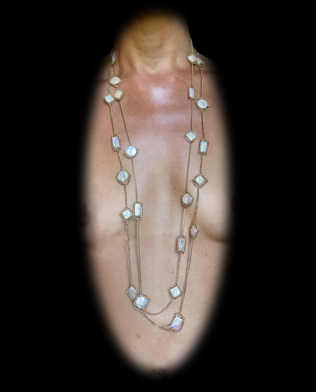 Pearl Station Neck